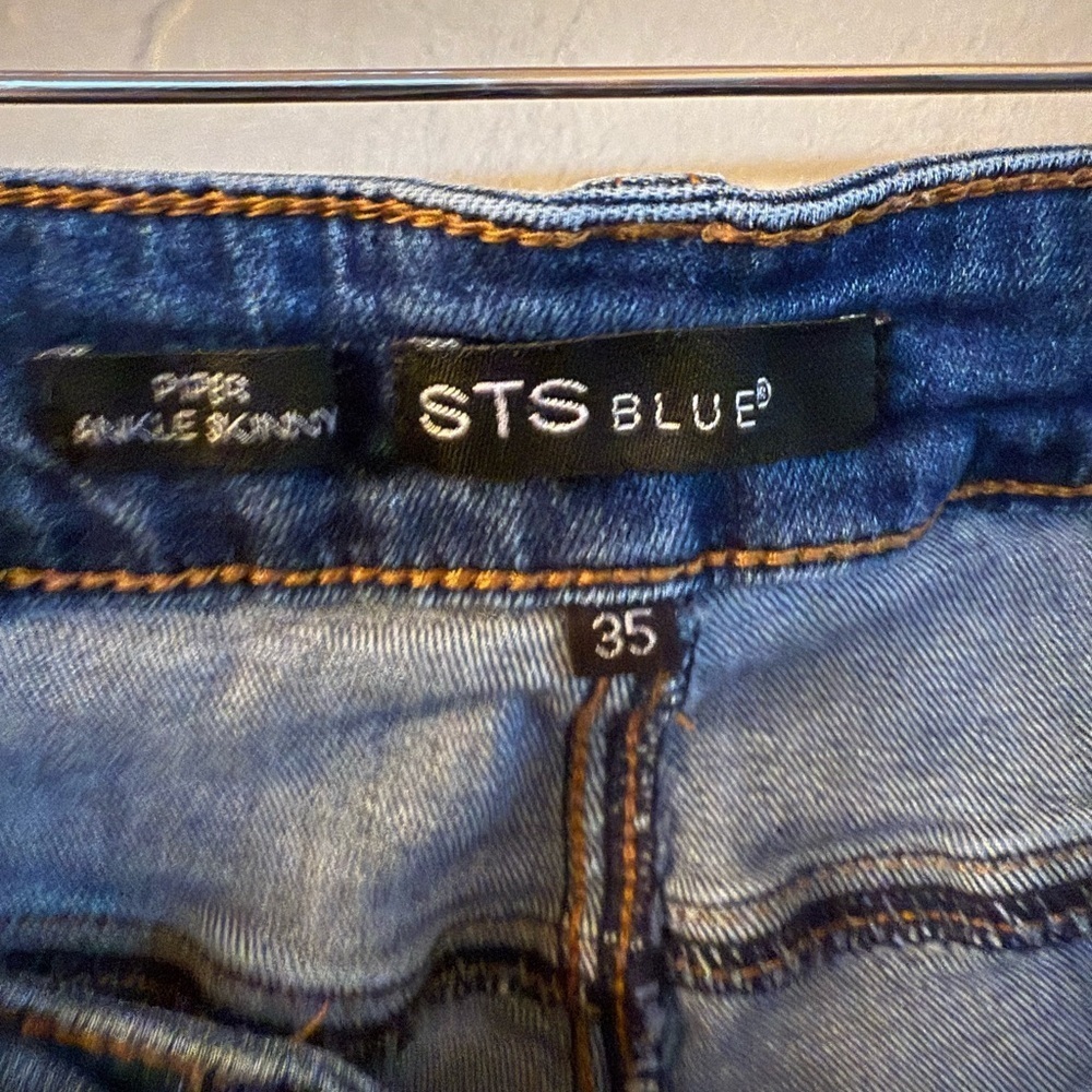 STS Blue Skinny Jeans with Stretch and Faded Details - Picture 3 of 4